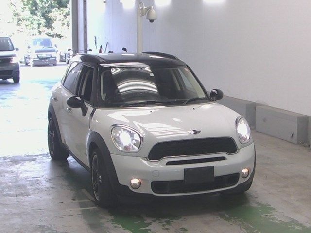 6017 Bmw Mini ZC16A 2012 г. (ARAI Sendai)