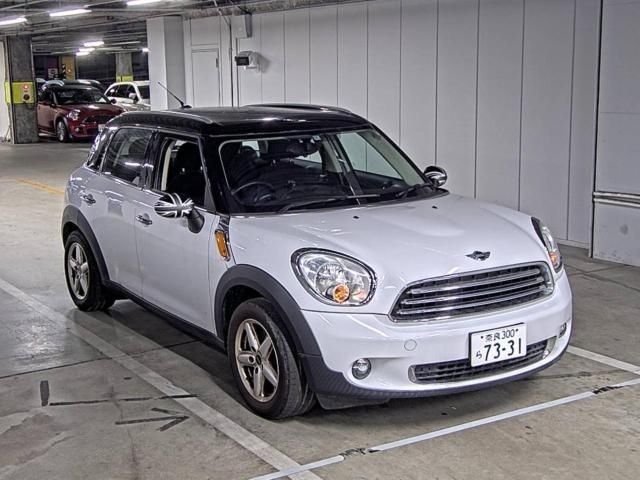 846 Bmw Mini ZA16 2014 г. (ZIP Osaka)