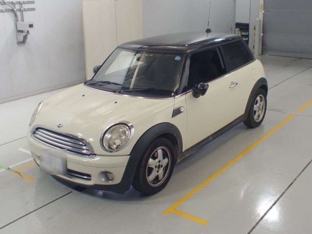 90460 Bmw Mini SU16 2011 г. (CAA Chubu)