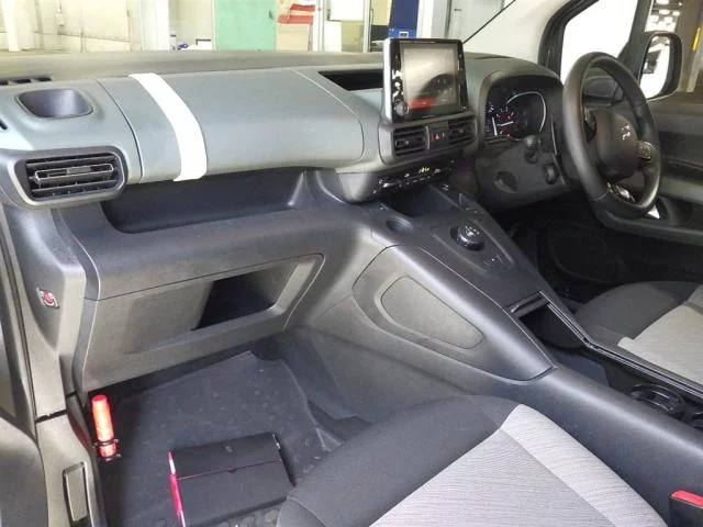 Citroen Berlingo K9CYH01 2023