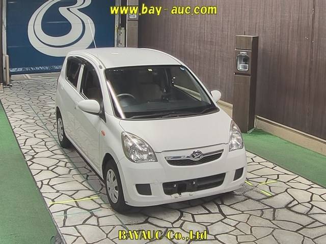 10019 DAIHATSU MIRA L275S 2012 г. (BAYAUC)