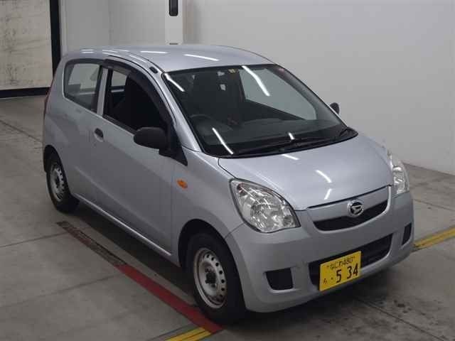 90479 DAIHATSU MIRA L275V 2017 г. (MIRIVE Osaka)