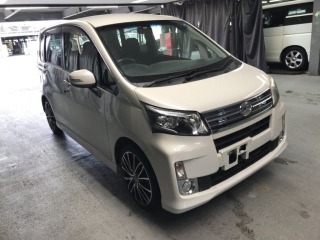 2076 DAIHATSU MOVE LA100S 2013 г. (NISSAN Osaka)