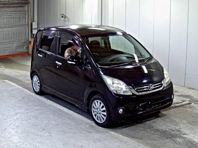 8266 DAIHATSU MOVE L175S 2010 г. (LAA Shikoku)