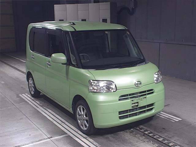 10045 DAIHATSU TANTO L375S 2012 г. (JU Gifu)