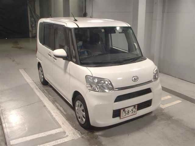 1097 DAIHATSU TANTO LA600S 2018 г. (JU Tokyo)