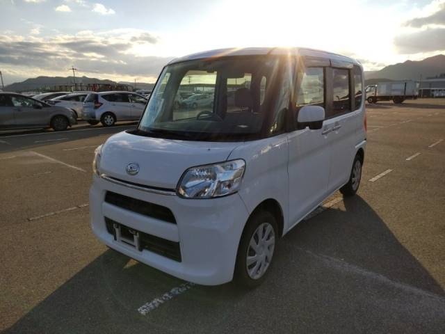 1347 DAIHATSU TANTO LA600S 2014 г. (LUM Fukuoka Nyusatsu)