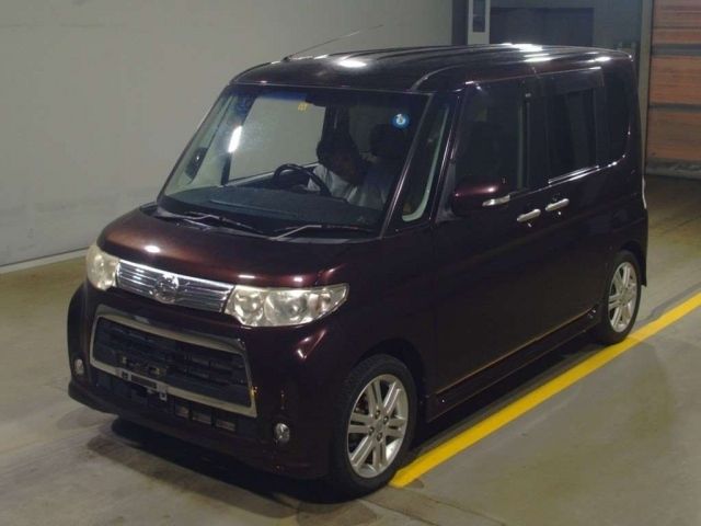 18312 DAIHATSU TANTO L375S 2010 г. (TAA Yokohama)