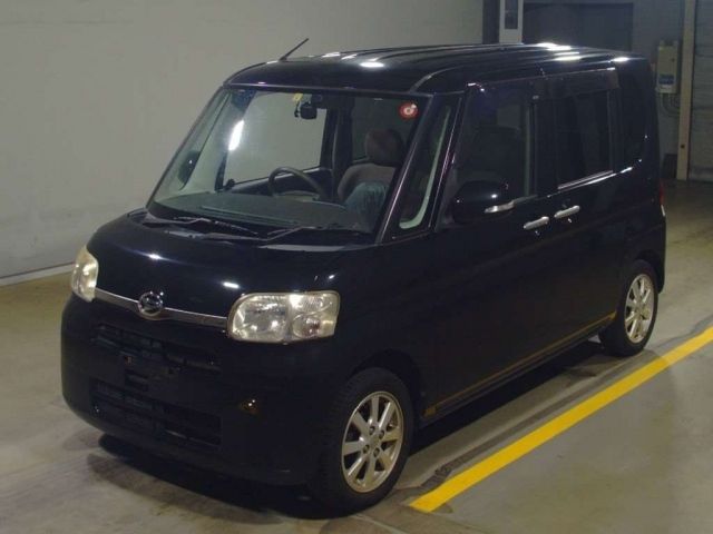 18253 DAIHATSU TANTO L375S 2010 г. (TAA Yokohama)