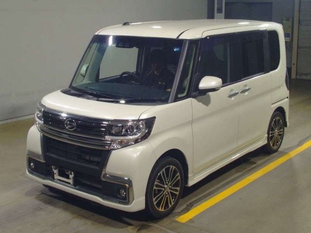 3166 DAIHATSU TANTO LA600S 2018 г. (TAA Yokohama)