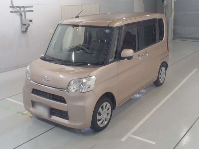 3718 DAIHATSU TANTO LA600S 2016 г. (CAA Chubu)