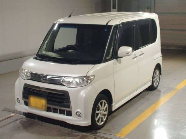 3052 DAIHATSU TANTO L375S 2013 г. (TAA Shikoku)