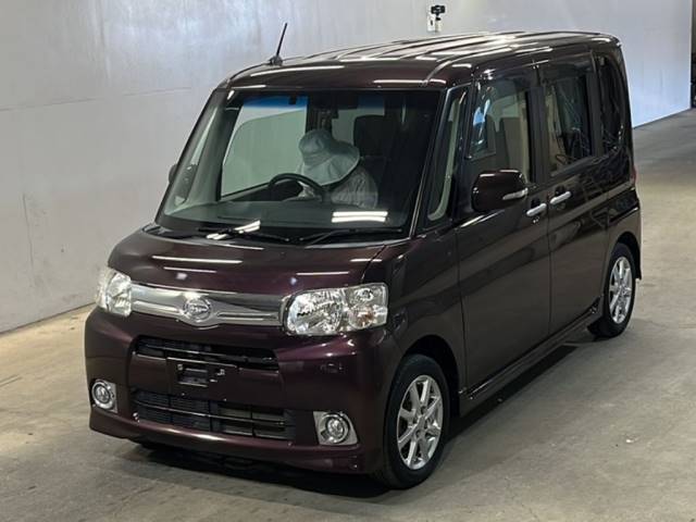 3083 DAIHATSU TANTO L375S 2012 г. (KCAA Fukuoka)