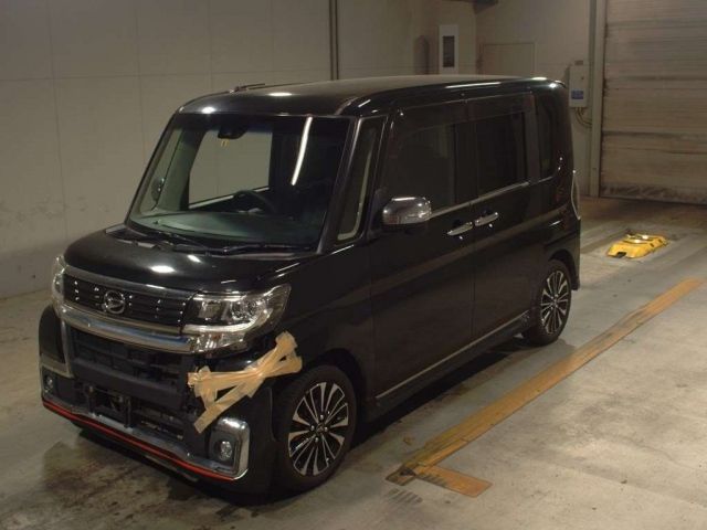 3128 DAIHATSU TANTO LA600S 2016 г. (TAA Kyushu)