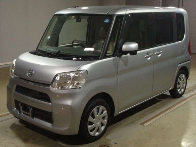 3153 DAIHATSU TANTO LA600S 2014 г. (TAA Hyogo)