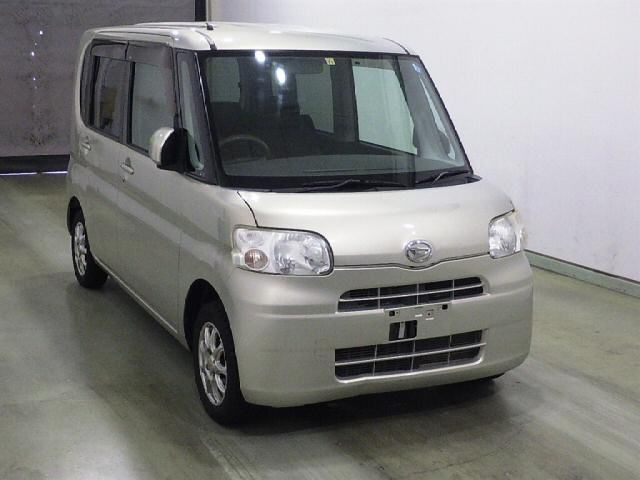 49076 DAIHATSU TANTO L375S 2010 г. (Honda Sendai)