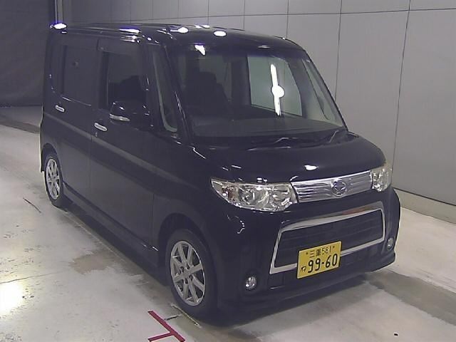 59507 DAIHATSU TANTO L375S 2011 г. (Honda Nagoya)