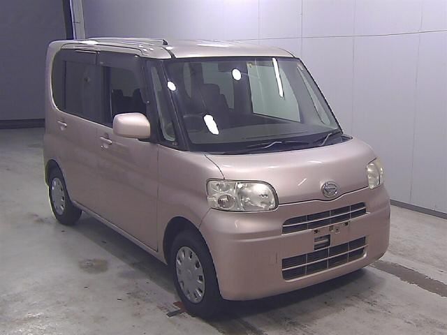 19126 DAIHATSU TANTO L375S 2010 г. (Honda Tokyo)