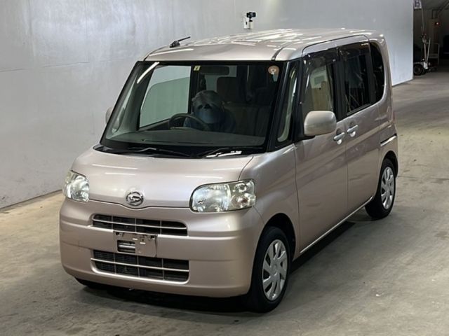 38 DAIHATSU TANTO L375S 2012 г. (KCAA Fukuoka)