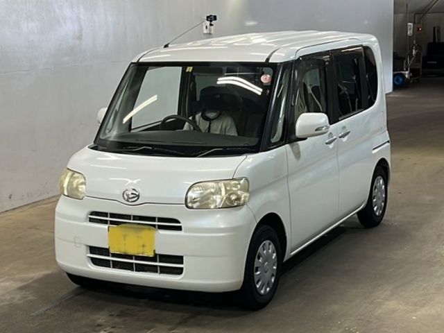 40 DAIHATSU TANTO L375S 2010 г. (KCAA Fukuoka)