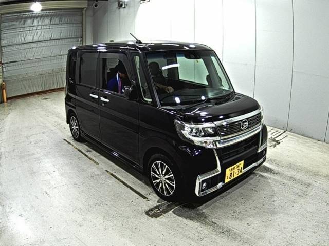 4010 DAIHATSU TANTO LA600S 2017 г. (LAA Okayama)