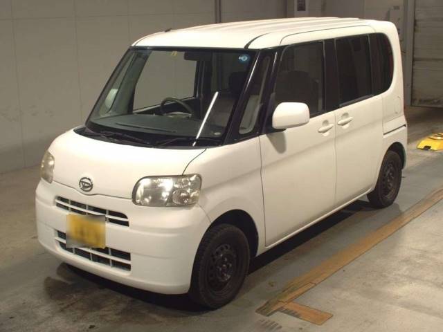 4376 DAIHATSU TANTO L375S 2011 г. (TAA Kyushu)