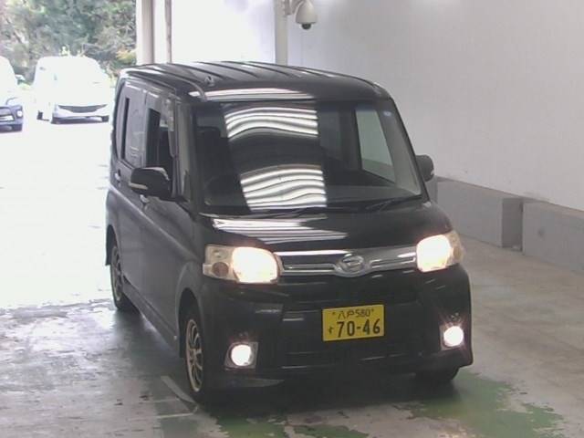 6119 DAIHATSU TANTO L385S 2013 г. (ARAI Sendai)