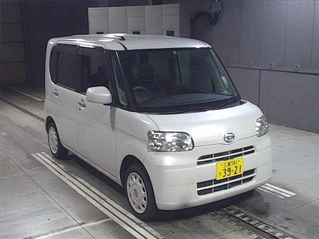 70211 DAIHATSU TANTO L375S 2013 г. (JU Gifu)