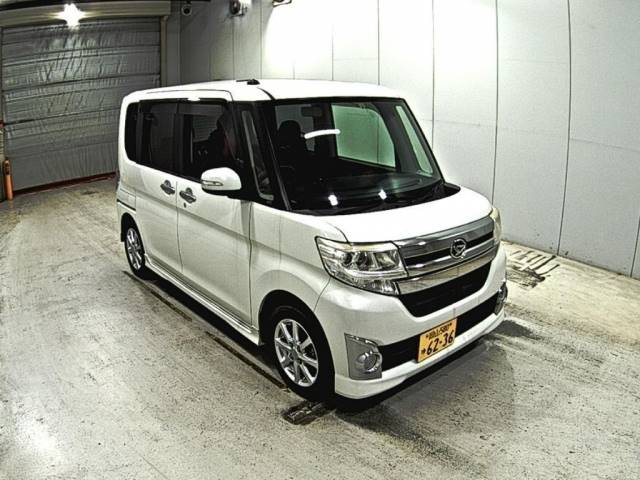 7029 DAIHATSU TANTO LA600S 2014 г. (LAA Okayama)