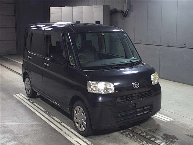 70417 DAIHATSU TANTO L385S 2013 г. (JU Gifu)