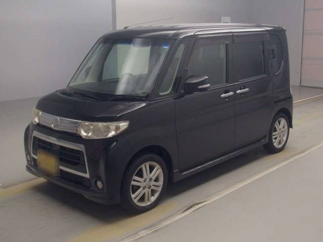 74011 DAIHATSU TANTO L375S 2011 г. (TAA Shikoku)