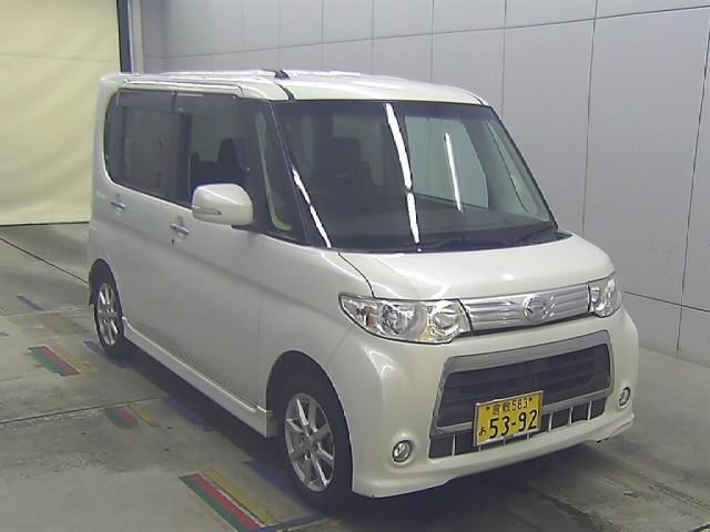 80031 DAIHATSU TANTO L375S 2013 г. (Honda Kansai)