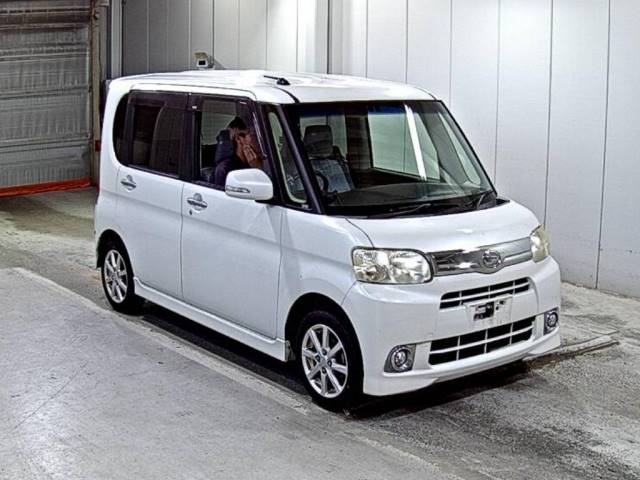 8048 DAIHATSU TANTO L375S 2013 г. (LAA Shikoku)