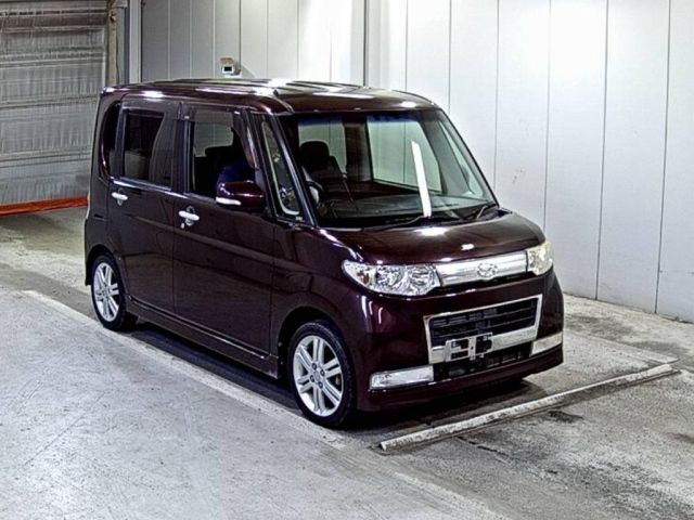 4072 DAIHATSU TANTO L375S 2010 г. (LAA Shikoku)