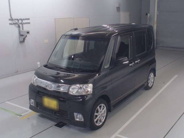 9263 DAIHATSU TANTO L375S 2013 г. (CAA Chubu)