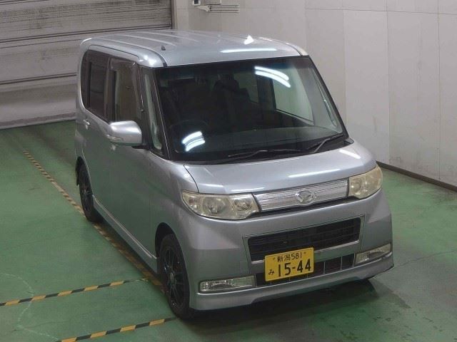 3859 DAIHATSU TANTO L375S 2010 г. (JU Niigata)