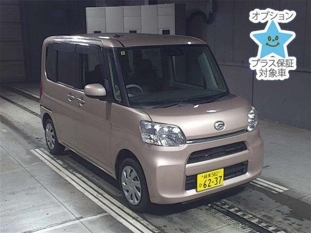 10064 DAIHATSU TANTO LA600S 2017 г. (JU Gifu)