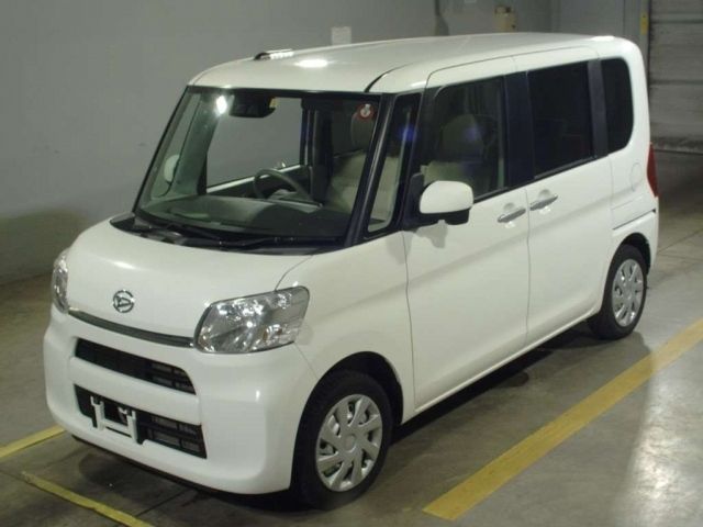 3069 DAIHATSU TANTO LA600S 2017 г. (TAA Hokkaido)