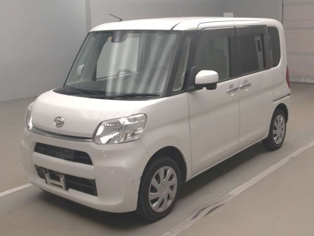 53032 DAIHATSU TANTO LA600S 2015 г. (TAA Kantou)