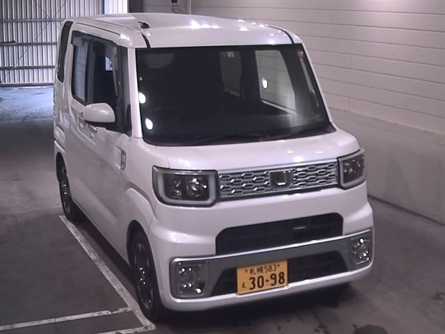 4047 DAIHATSU WAKE LA710S 2015 г. (SAA Sapporo)