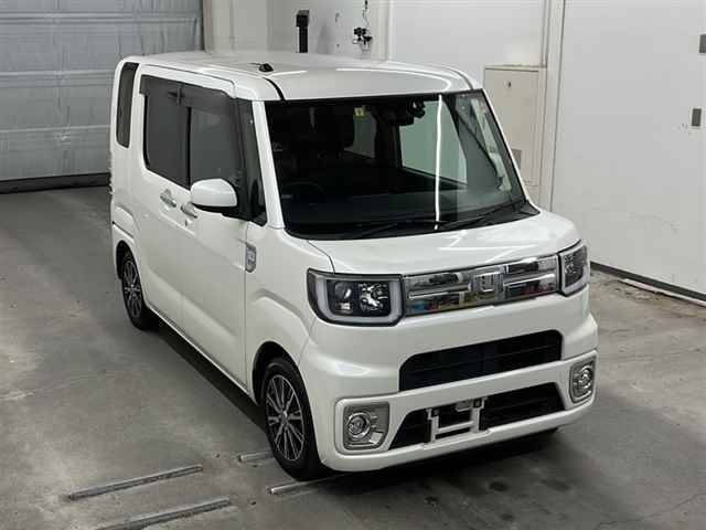 78002 DAIHATSU WAKE LA710S 2018 г. (MIRIVE Saitama)