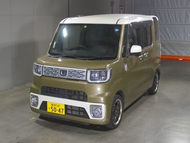 68 DAIHATSU WAKE LA700S 2015 г. (SAA Hamamatsu)