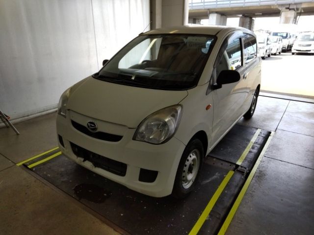 3895 Daihatsu Mira L275V 2015 г. (LUM Nagoya Nyusatsu)