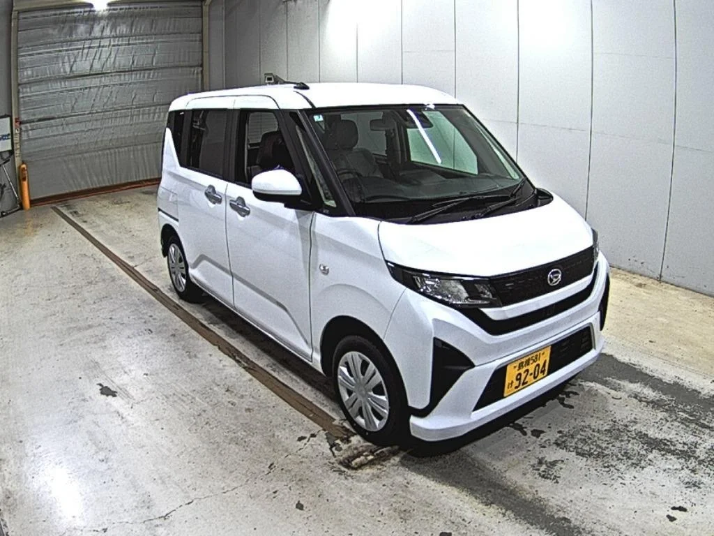 Daihatsu Move LA860S 2025