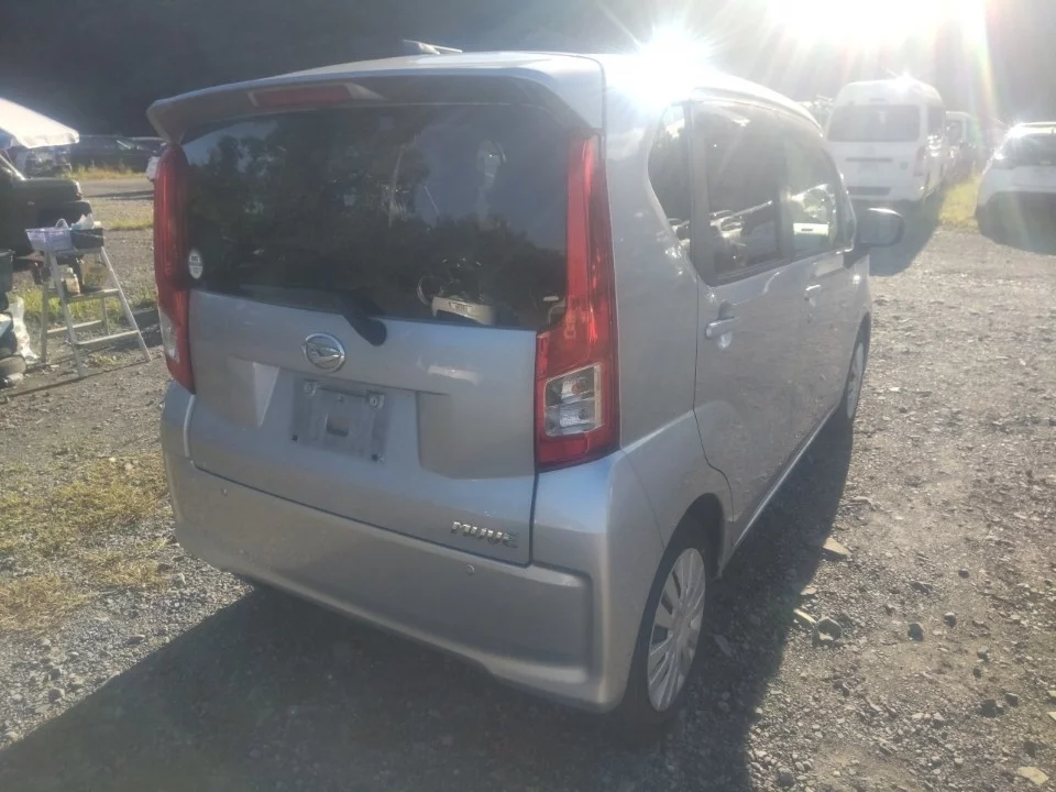 Daihatsu Move LA150S 2021