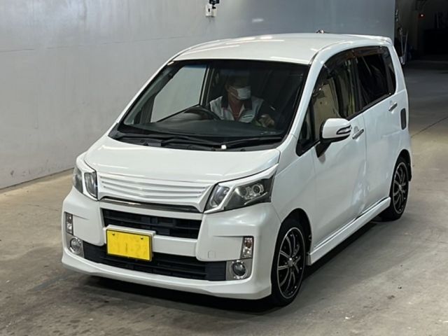 4228 Daihatsu Move LA100S 2013 г. (KCAA Fukuoka)