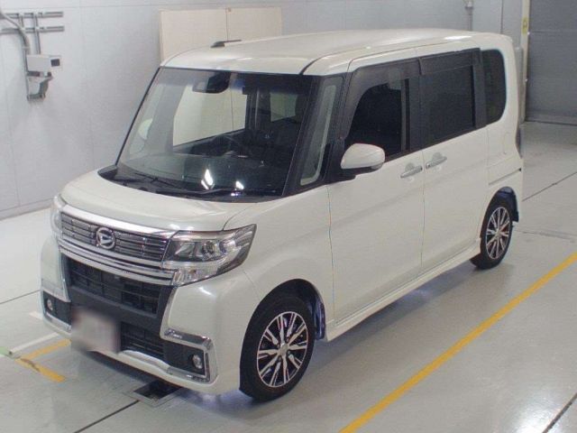 1 Daihatsu Tanto LA600S 2018 г. (CAA Chubu)