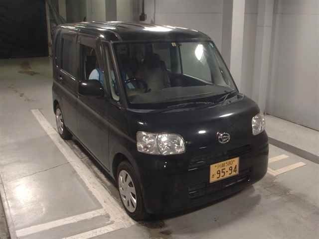 1002 Daihatsu Tanto L375S 2011 г. (JU Tokyo)