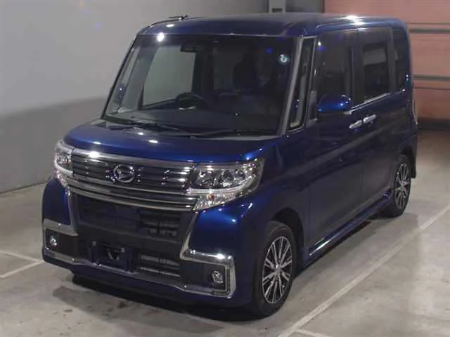 Daihatsu Tanto LA600S 2018