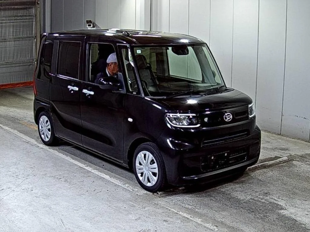 Daihatsu Tanto LA650S 2022